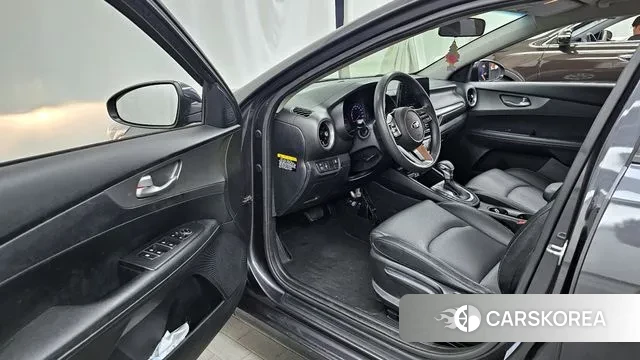 Kia Come New K3 id 3085558 из Кореи 20