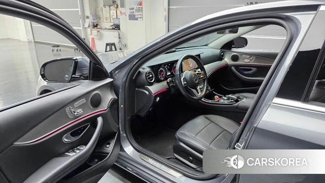 Mercedes-Benz E-Class W213 id 4780988 из Кореи 30