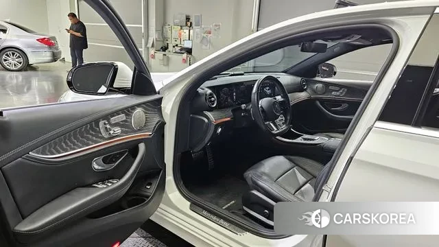 Mercedes-Benz E-Class W213 id 2989605 из Кореи 20