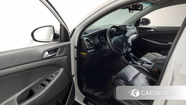 Hyundai All New Tucson id 4188364 из Кореи 33