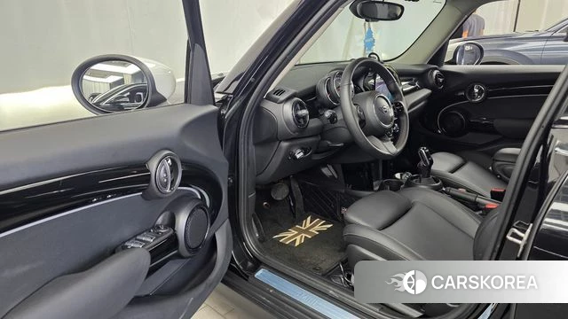 Mini Cooper id 4922443 из Кореи 30