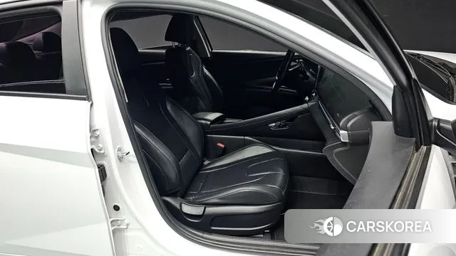 Hyundai Avante Hybrid (CN7) id 3302039 из Кореи 20