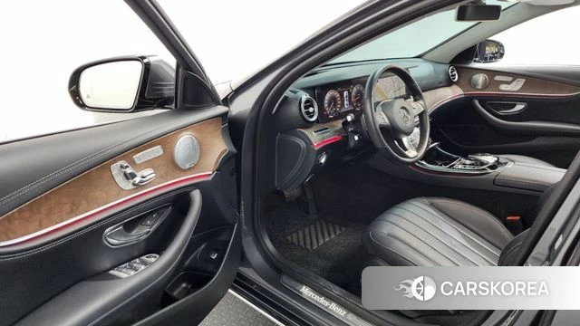 Mercedes-Benz E-Class W213 id 3900051 из Кореи 20