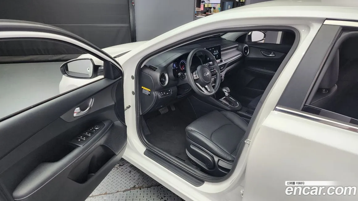 Kia Come New K3 id 2067174 из Кореи 20