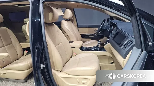 Kia The New Carnival id 3330644 из Кореи 20