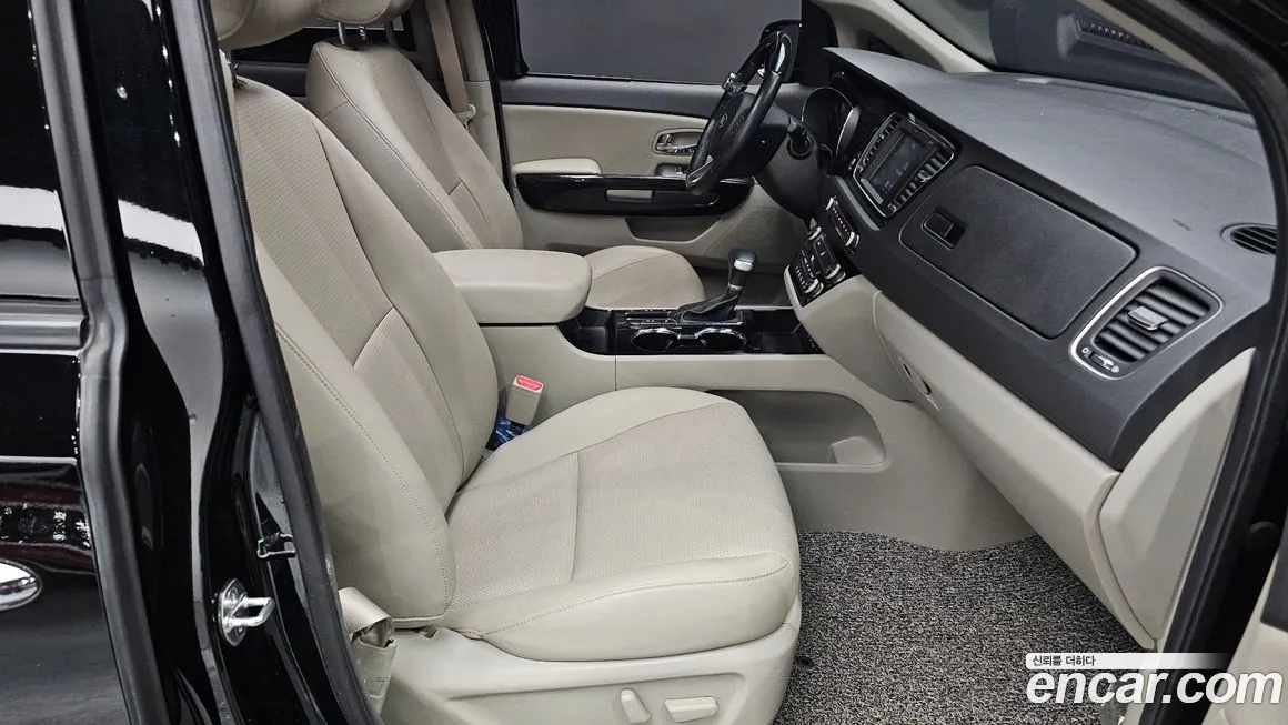 Kia The New Carnival id 2171392 из Кореи 20