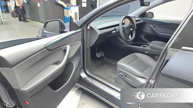 Tesla Model Y id 4639875 из Кореи 31