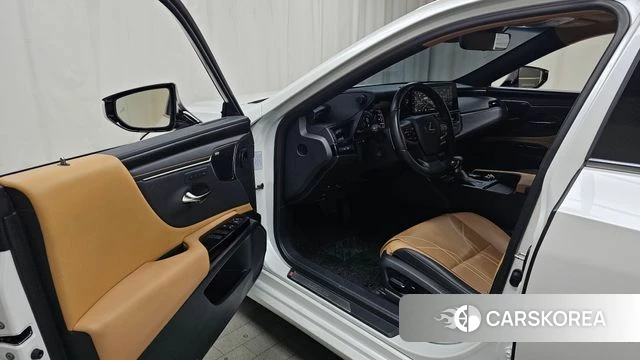 Lexus ES300h 7th generation id 3799107 из Кореи 20