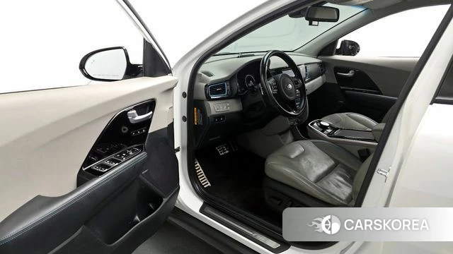Kia Niro EV id 4377792 из Кореи 20