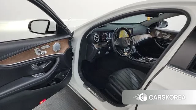 Mercedes-Benz E-Class W213 id 3455281 из Кореи 20