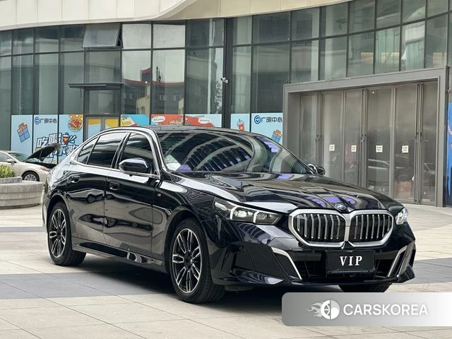 BMW 5 series id 4348591 из Китая 32