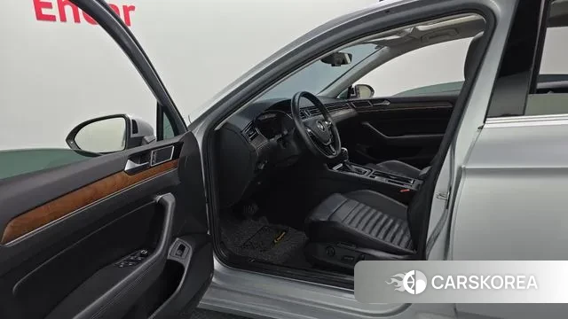 Volkswagen Passat GT (B8) id 2903032 из Кореи 20