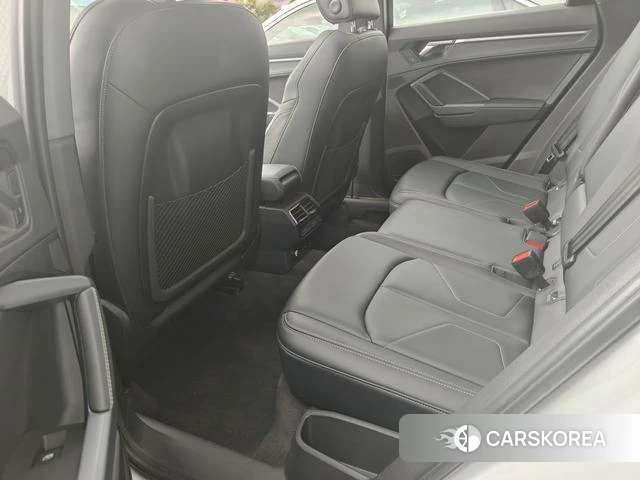 Audi Q3 id 4265863 из Китая 14
