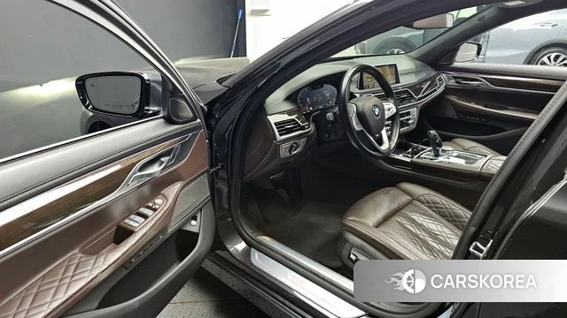 BMW 7 Series (G11) id 4285188 из Кореи 33