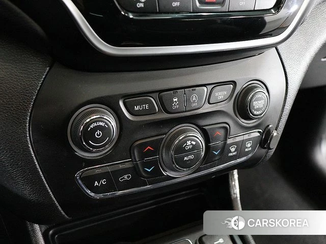 Jeep Cherokee (KL) id 4019142 из Кореи 20
