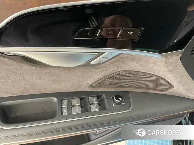 Audi A8 id 4259314 из Китая 34