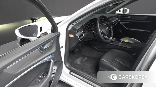 Audi A6 (C8) id 2985531 из Кореи 20