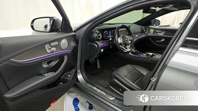 Mercedes-Benz E-Class W213 id 4245679 из Кореи 20