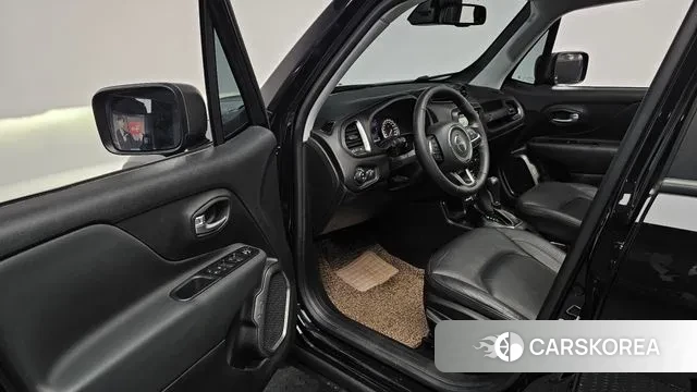 Jeep Renegade id 3504563 из Кореи 20