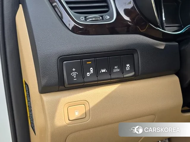 Kia The New Carnival id 3695403 из Кореи 20