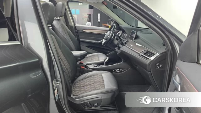 BMW X1 (F48) id 3827993 из Кореи 20