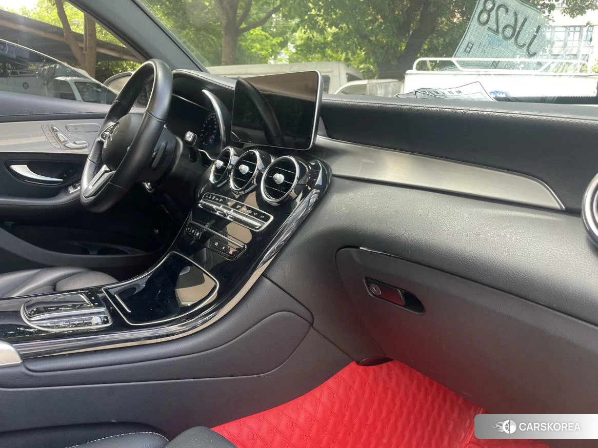 Mercedes-Benz GLC Coupe id 4405933 из Китая 13