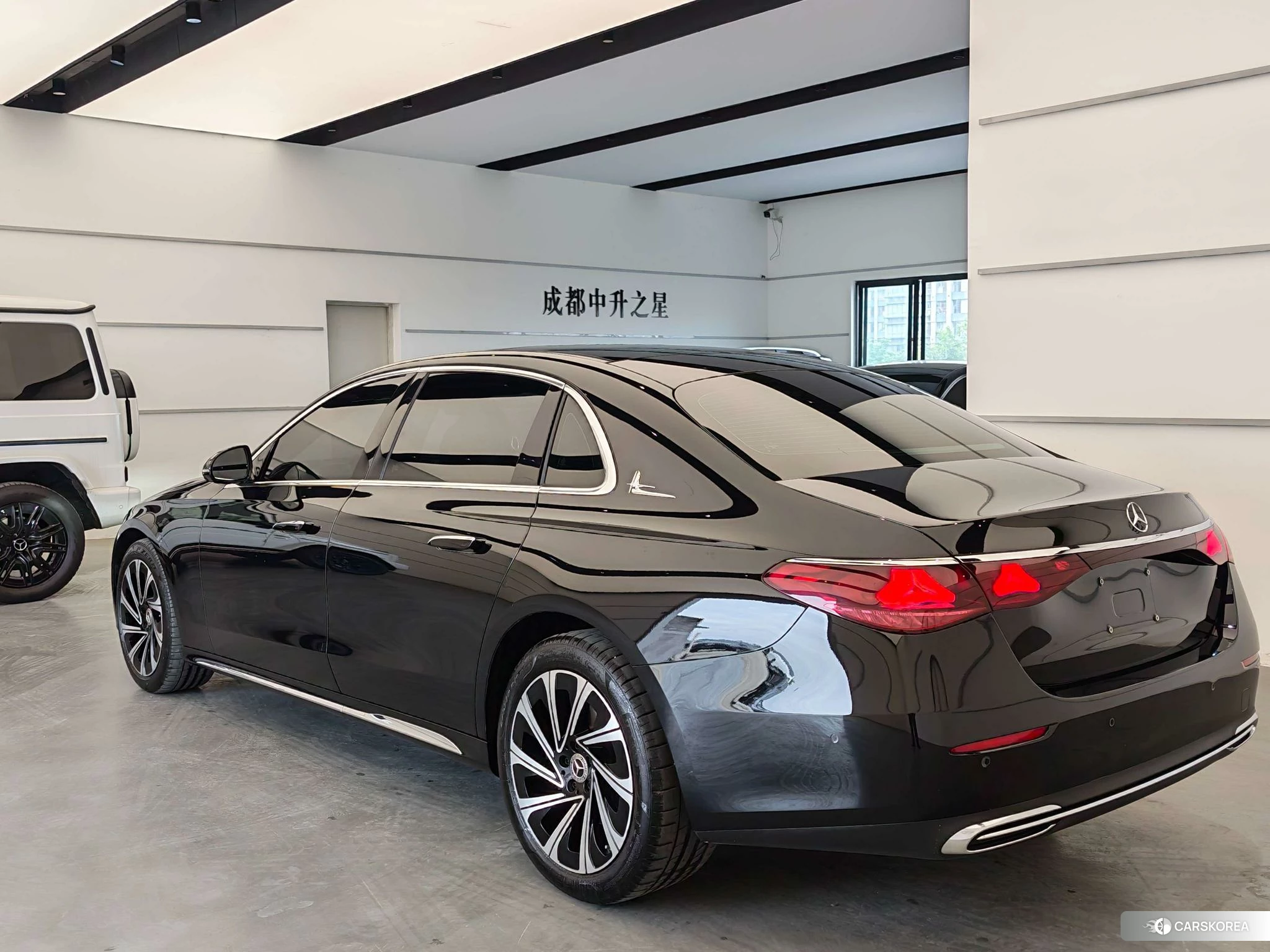 Mercedes-Benz E-class id 4455554 из Китая 15