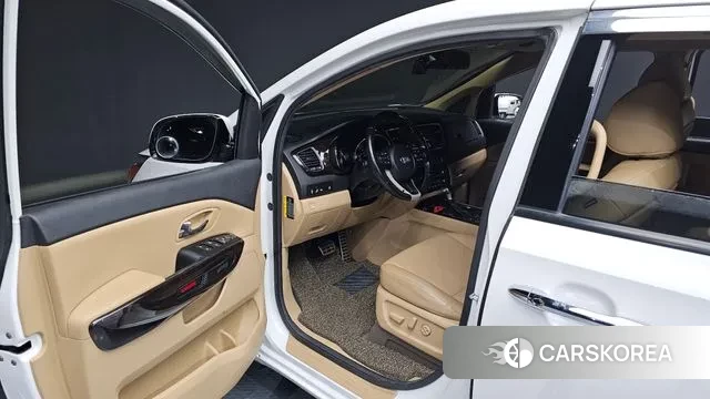 Kia The New Carnival id 3460148 из Кореи 20