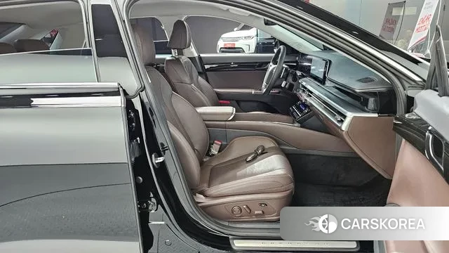 Hyundai Grandeur (GN7) id 3299621 из Кореи 20