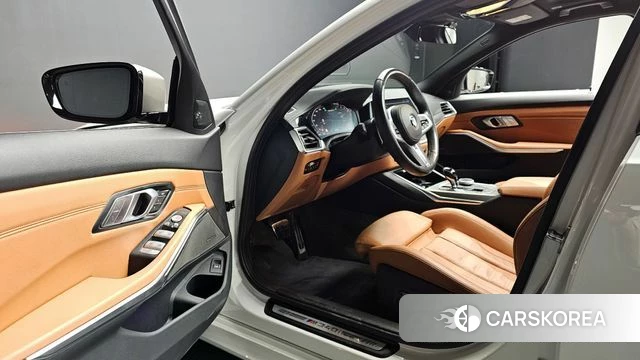 BMW 3 Series (G20) id 4187584 из Кореи 33