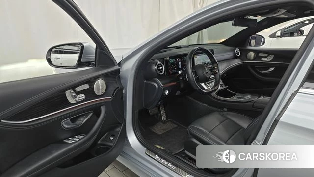 Mercedes-Benz E-Class W213 id 4428568 из Кореи 34