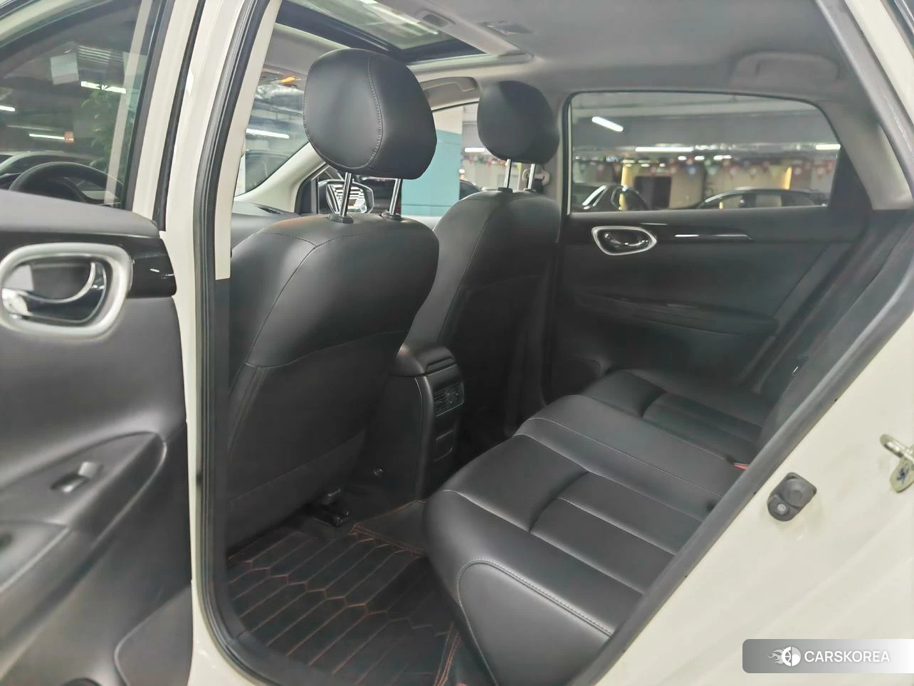Nissan Xuan Yi id 4486614 из Китая 12