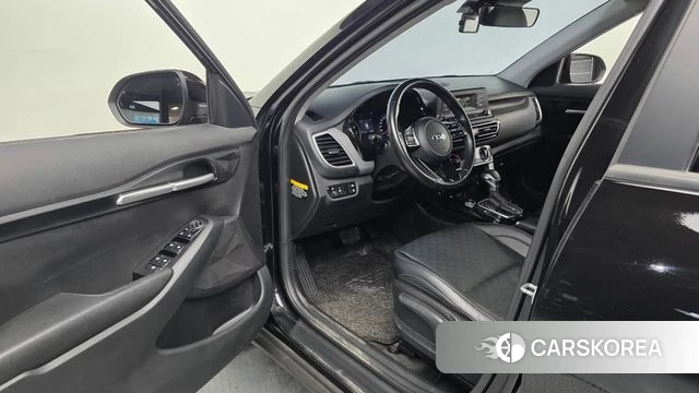 Kia Seltos id 3942579 из Кореи 20