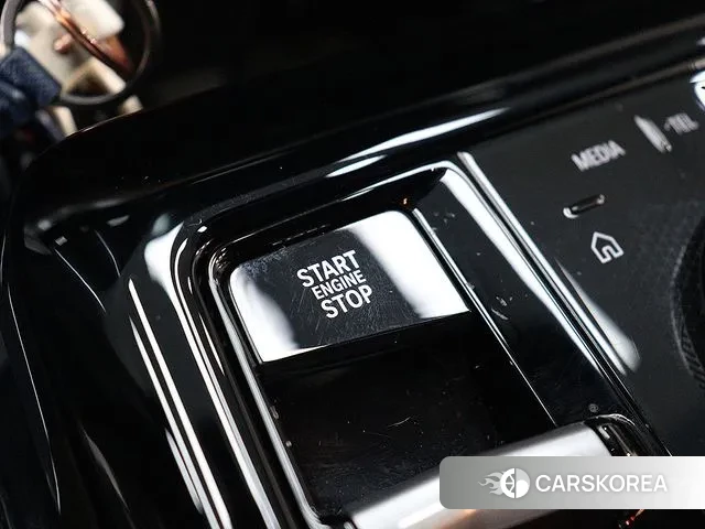 BMW 5 Series (G60) id 3770104 из Кореи 20