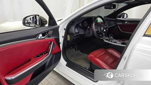 Kia Stinger id 3866755 из Кореи 20