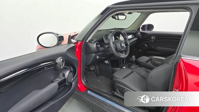 Mini Cooper id 4768133 из Кореи 31