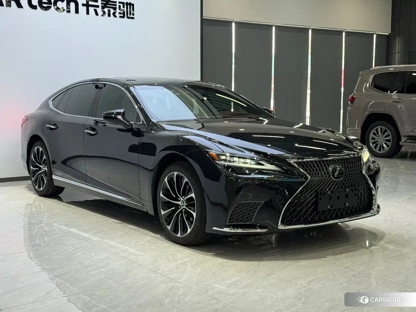 Lexus LS id 4601780 из Китая 20