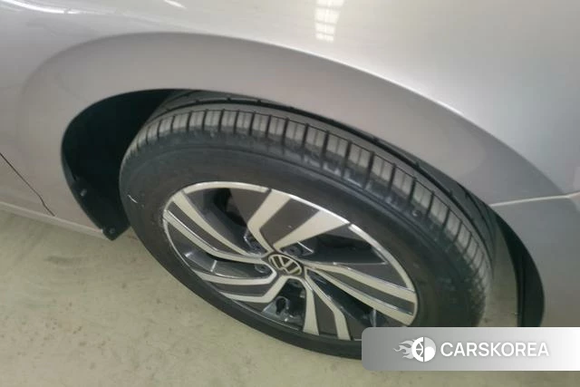 Volkswagen Bora id 3908905 из Китая 17