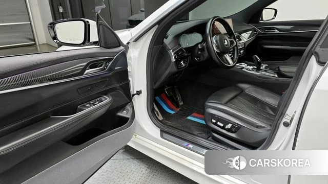 BMW 6 Series GT (G32) id 4390216 из Кореи 31