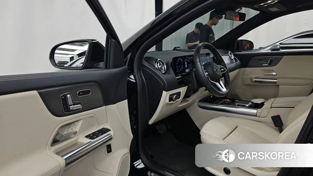 Mercedes-Benz GLA - Class H247 id 4662097 из Кореи 32
