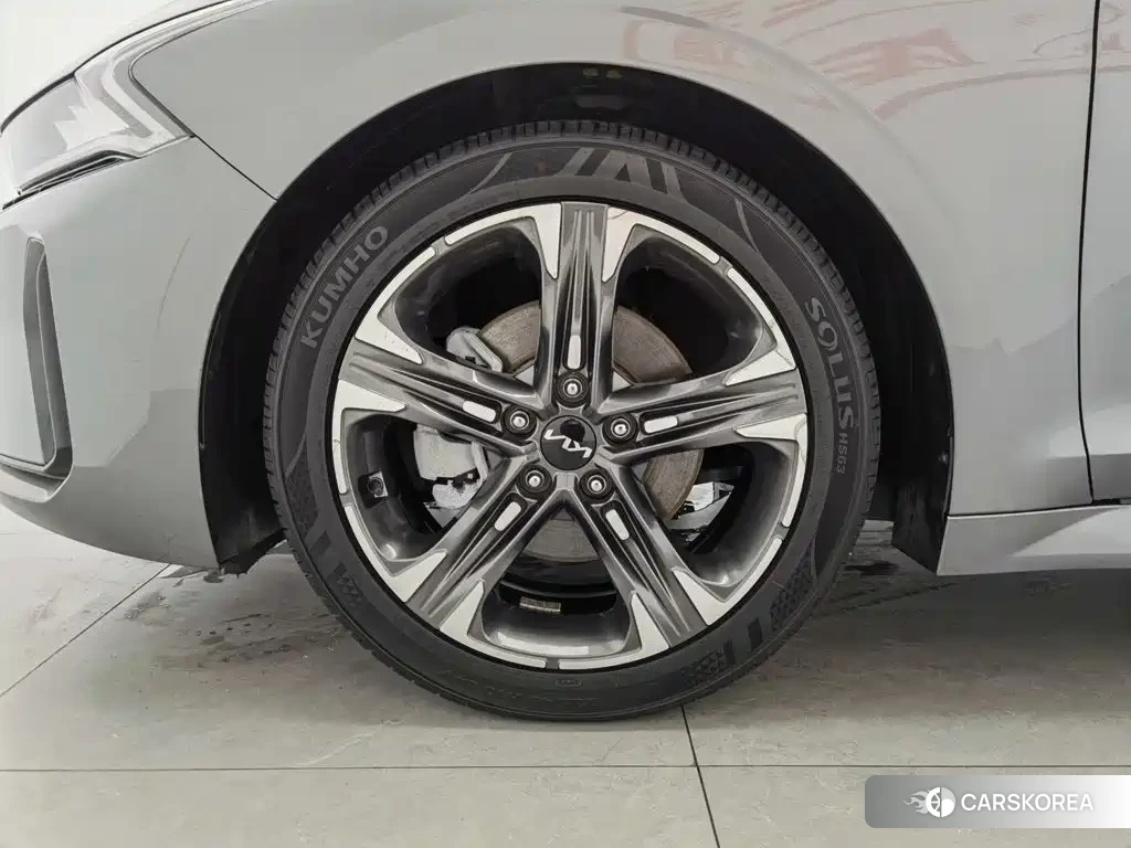 Kia K5 id 4599803 из Китая 24