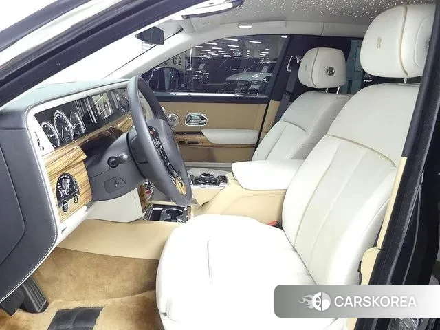 Rolls-Royce Phantom id 2989016 из Кореи 20