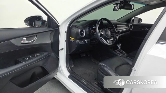 Kia Come New K3 id 4179747 из Кореи 20