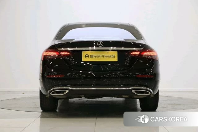 Mercedes-Benz E-class id 4255903 из Китая 20