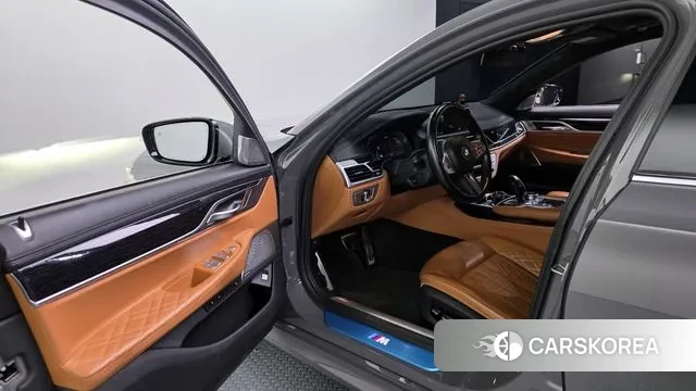 BMW 7 Series (G11) id 3348872 из Кореи 20