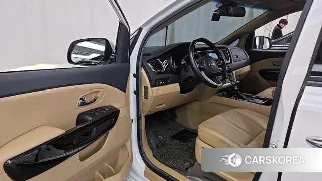 Kia The New Carnival id 3779162 из Кореи 20