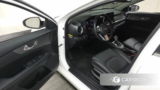 Kia Come New K3 id 3893653 из Кореи 20