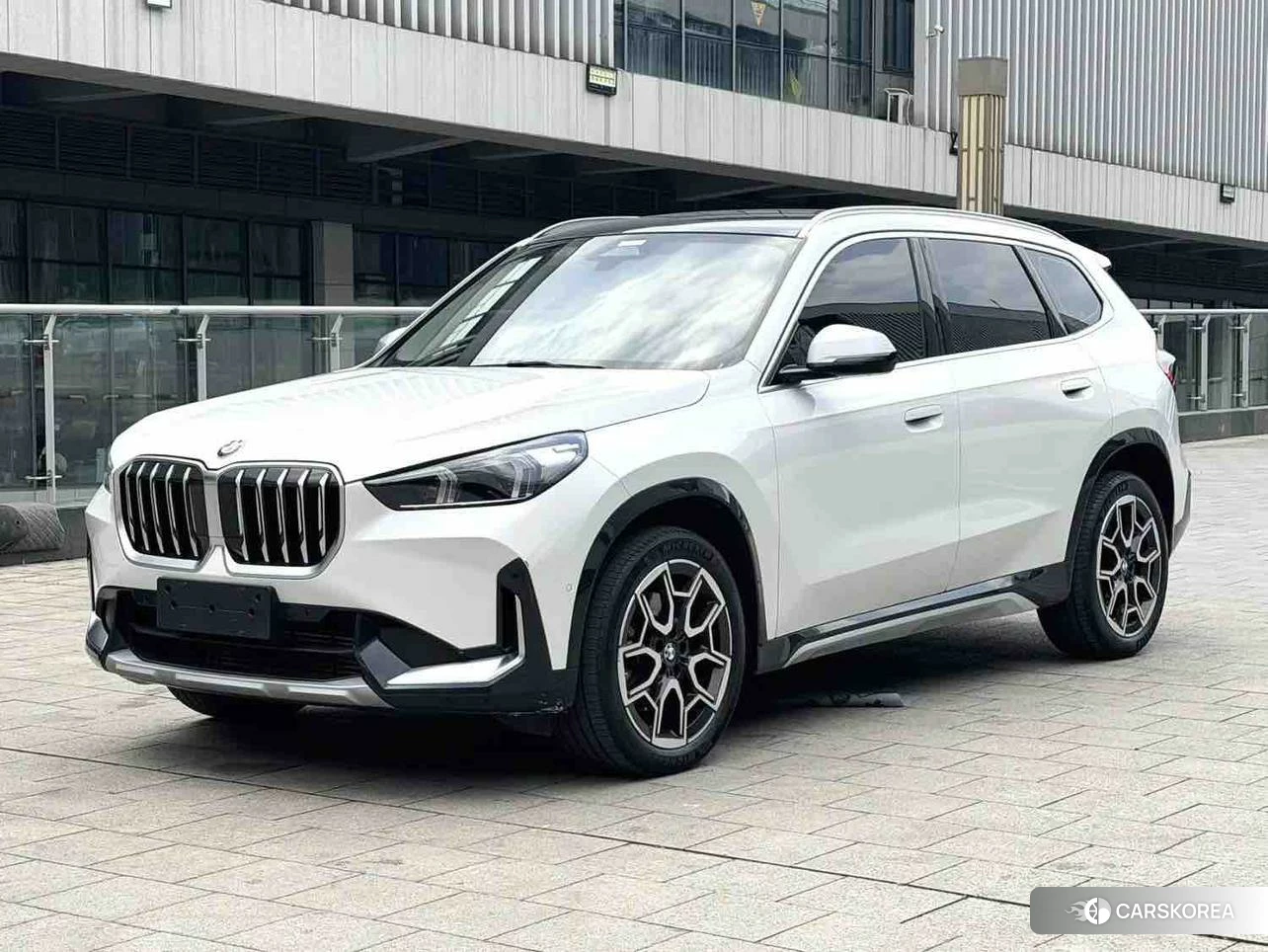 BMW X1 id 4492964 из Китая 18