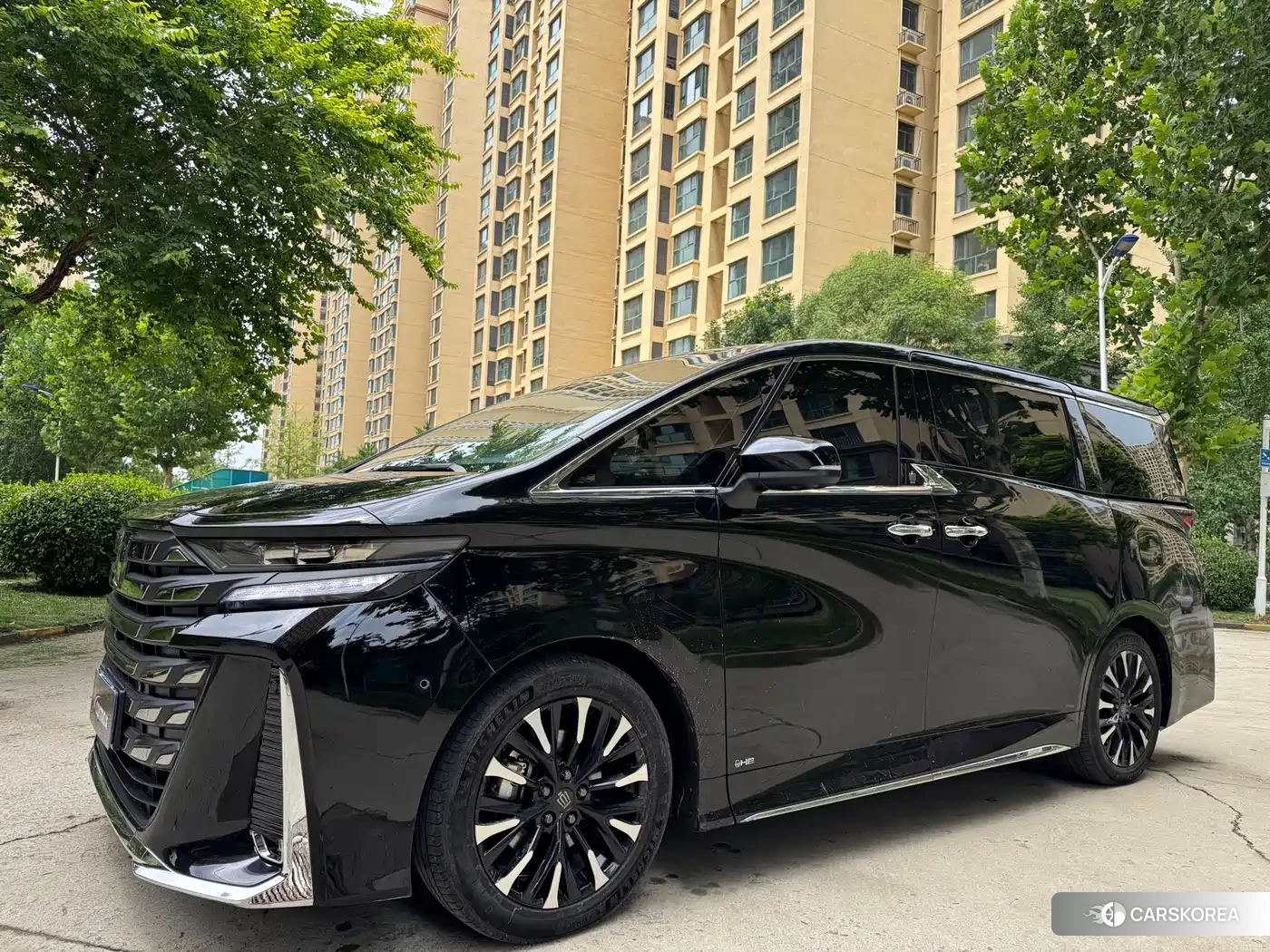 Toyota Vellfire id 4601084 из Китая 15