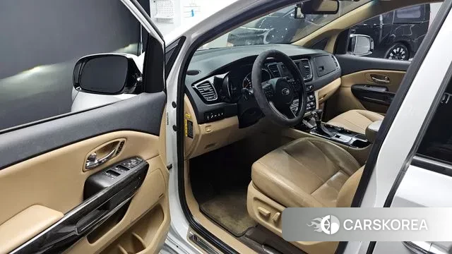 Kia The New Carnival id 3547492 из Кореи 20